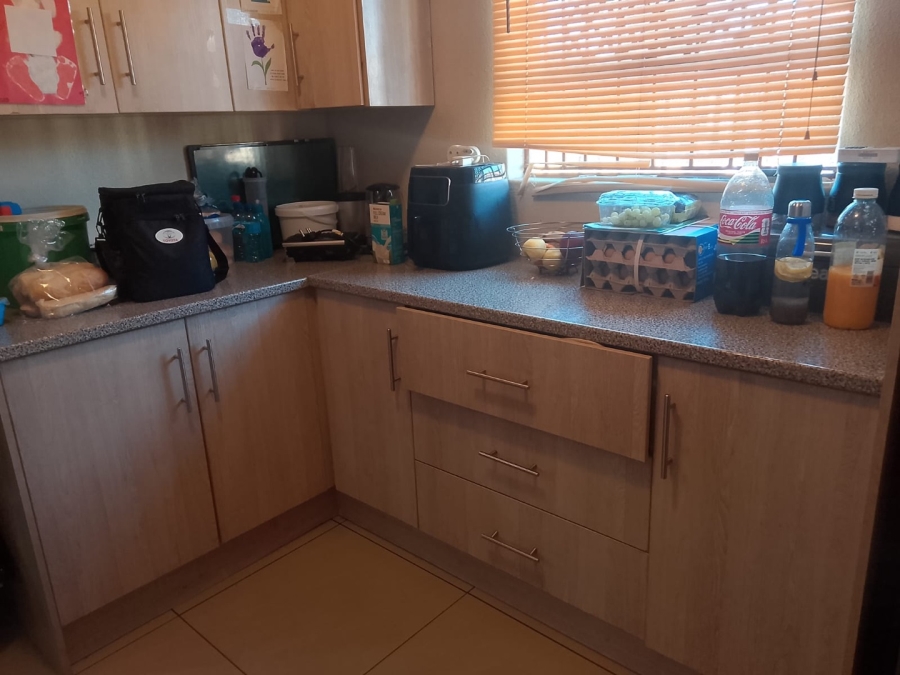 2 Bedroom Property for Sale in Booysens Gauteng