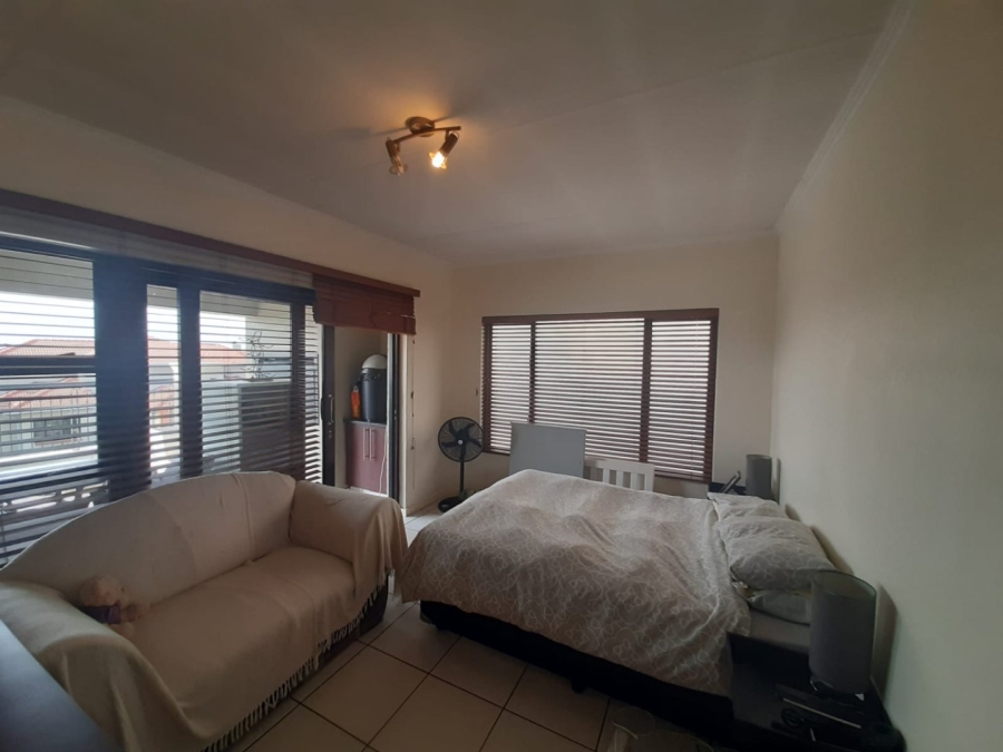 2 Bedroom Property for Sale in Solheim Gauteng