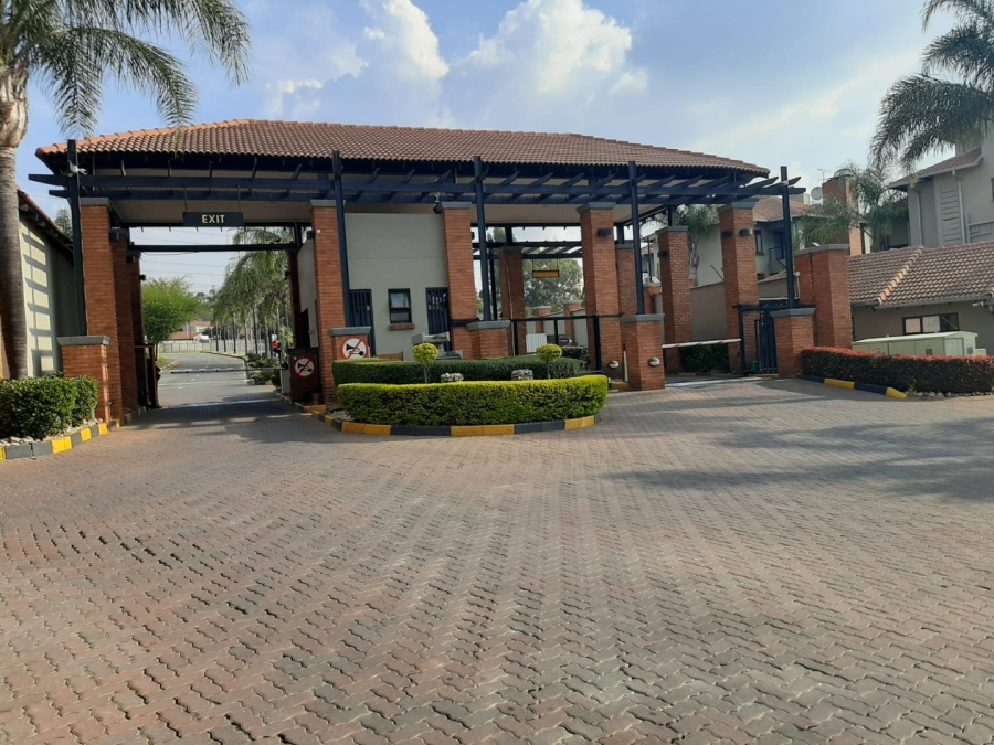 2 Bedroom Property for Sale in Solheim Gauteng