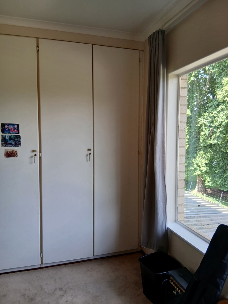 To Let 3 Bedroom Property for Rent in Illovo Gauteng
