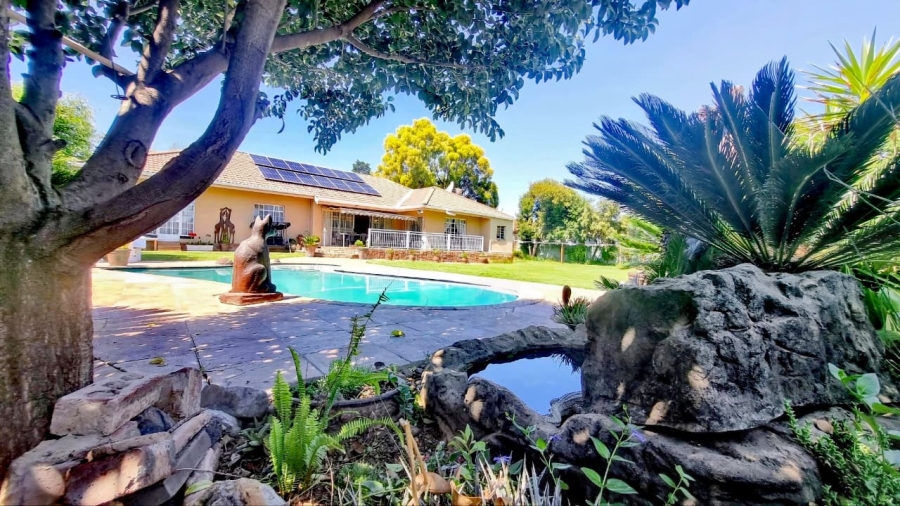 3 Bedroom Property for Sale in Three Rivers East Gauteng