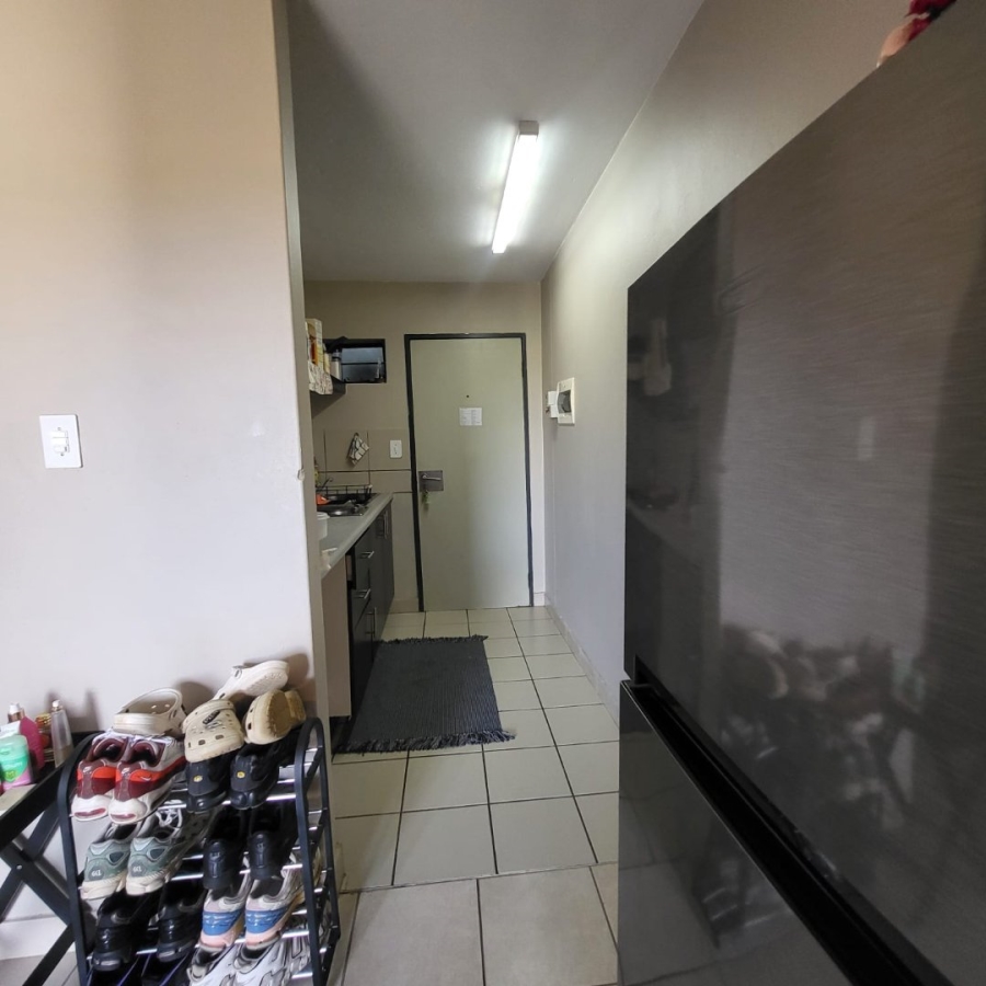 1 Bedroom Property for Sale in Willowbrook Gauteng