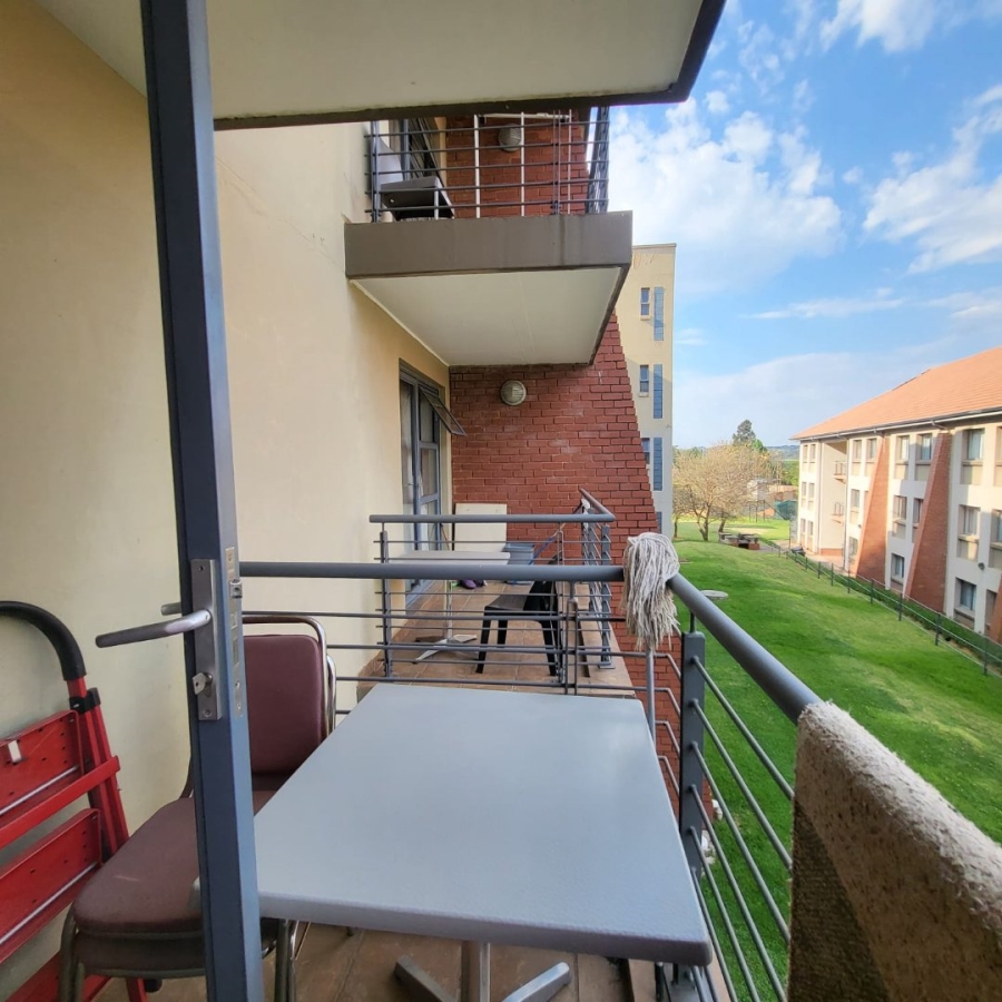 1 Bedroom Property for Sale in Willowbrook Gauteng
