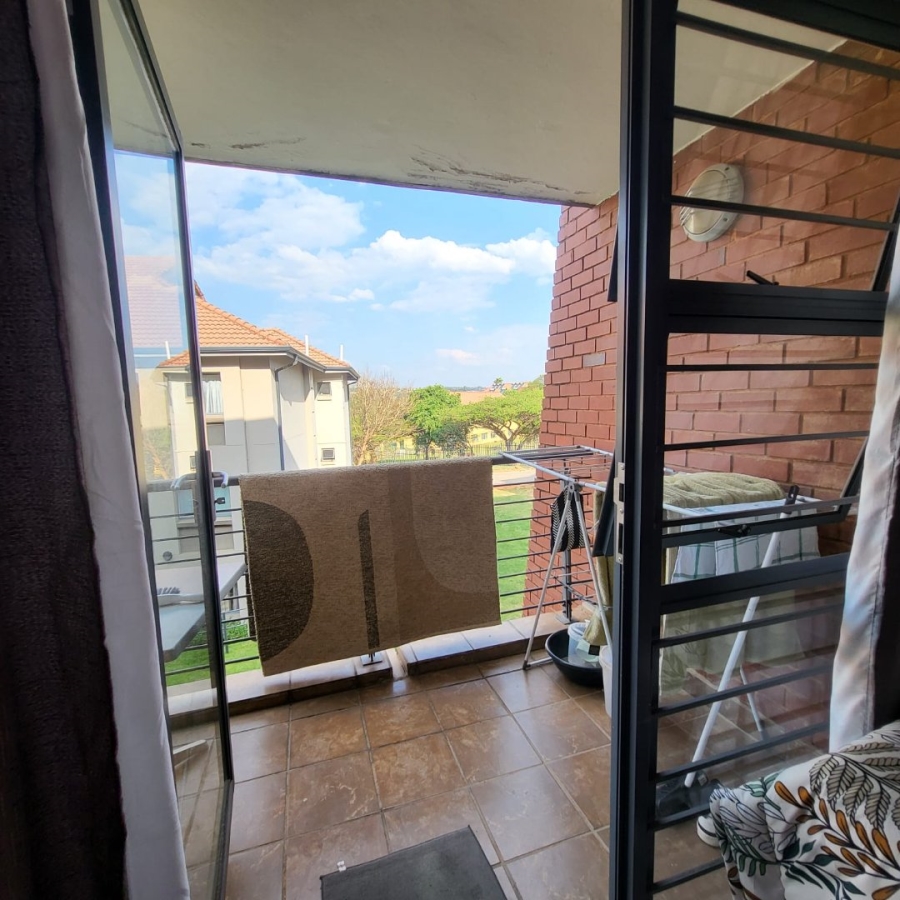 1 Bedroom Property for Sale in Willowbrook Gauteng