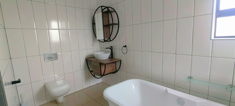 To Let 3 Bedroom Property for Rent in Risiville Gauteng