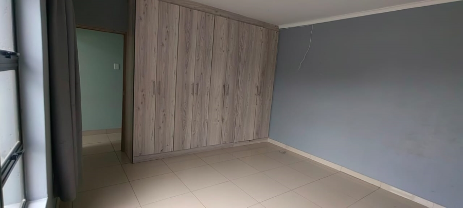 To Let 3 Bedroom Property for Rent in Risiville Gauteng