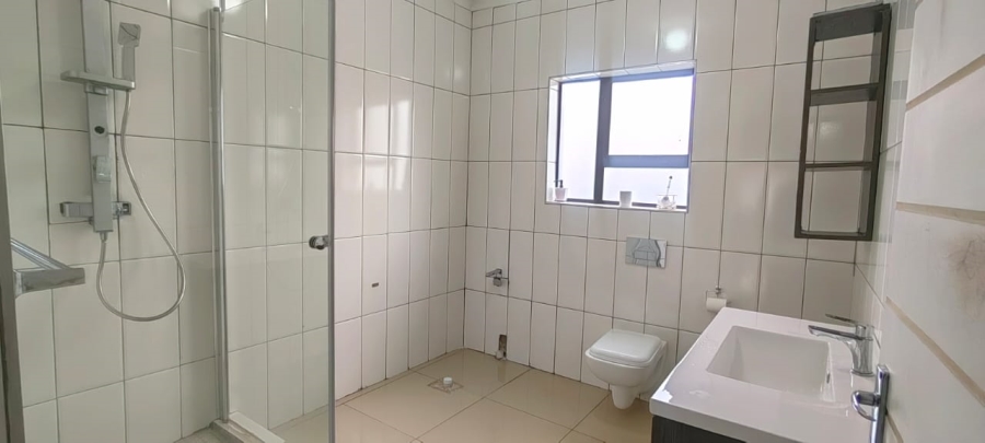 To Let 3 Bedroom Property for Rent in Risiville Gauteng
