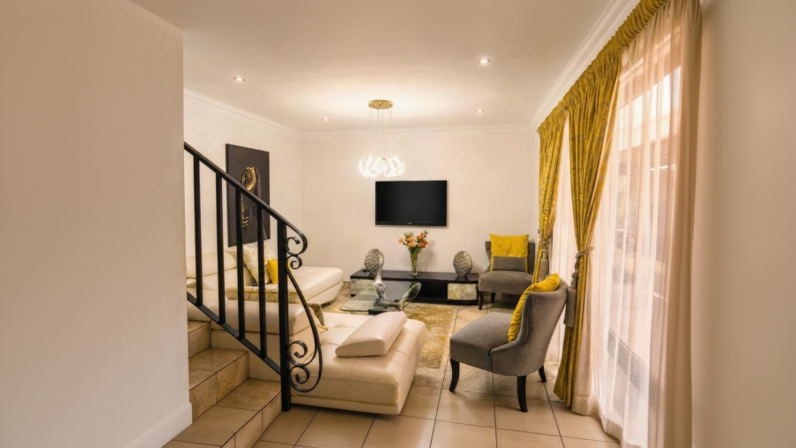 To Let 3 Bedroom Property for Rent in Fourways Gardens Gauteng