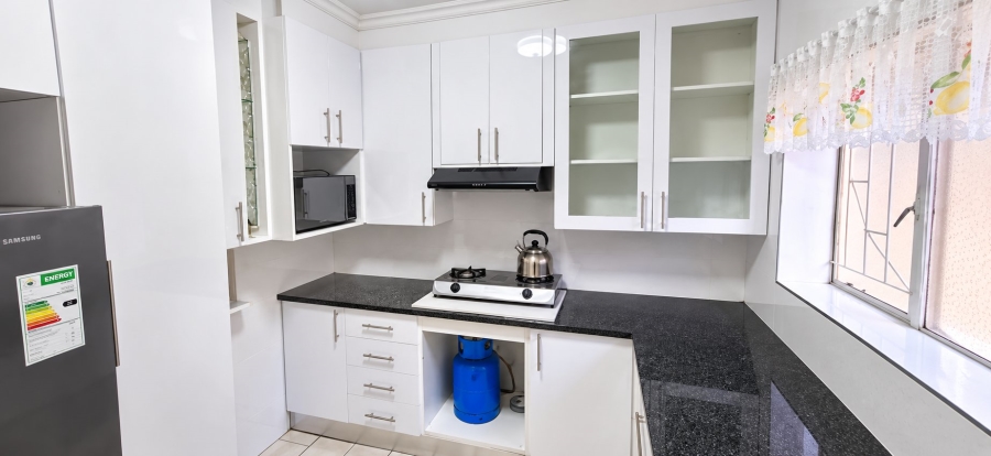 2 Bedroom Property for Sale in Dayanglen Gauteng