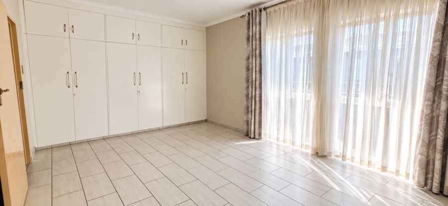 2 Bedroom Property for Sale in Dayanglen Gauteng