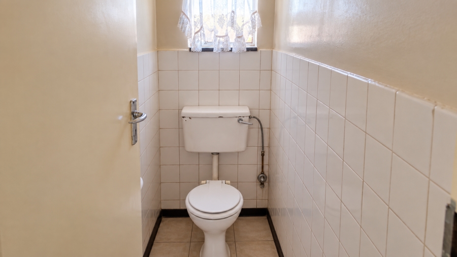 3 Bedroom Property for Sale in Sonland Park Gauteng