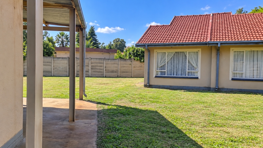 3 Bedroom Property for Sale in Sonland Park Gauteng