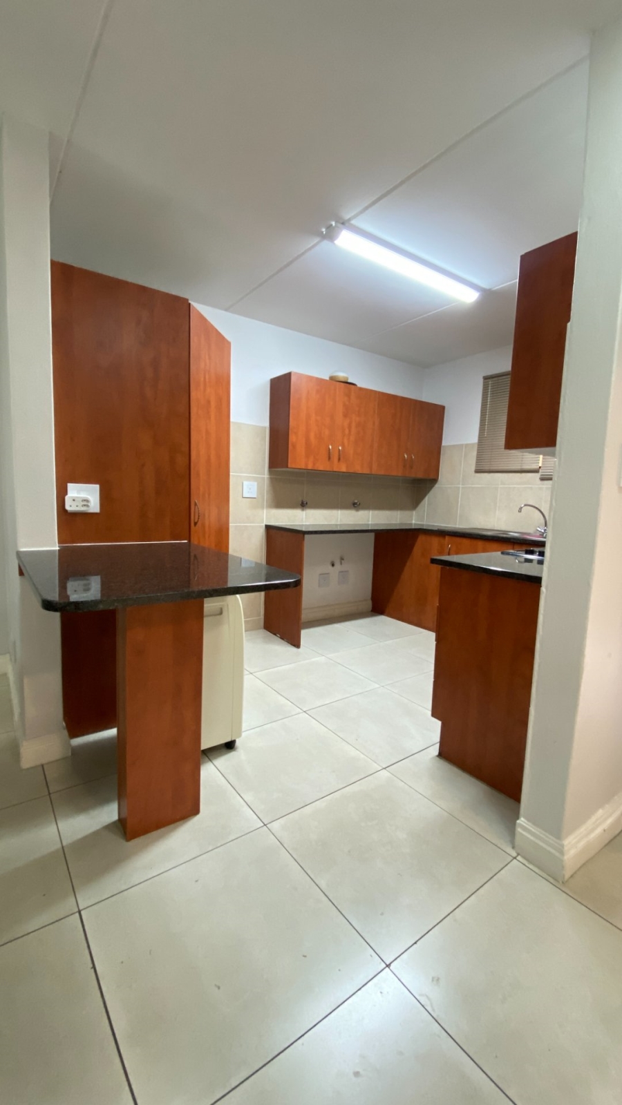 To Let 2 Bedroom Property for Rent in Fourways Gauteng