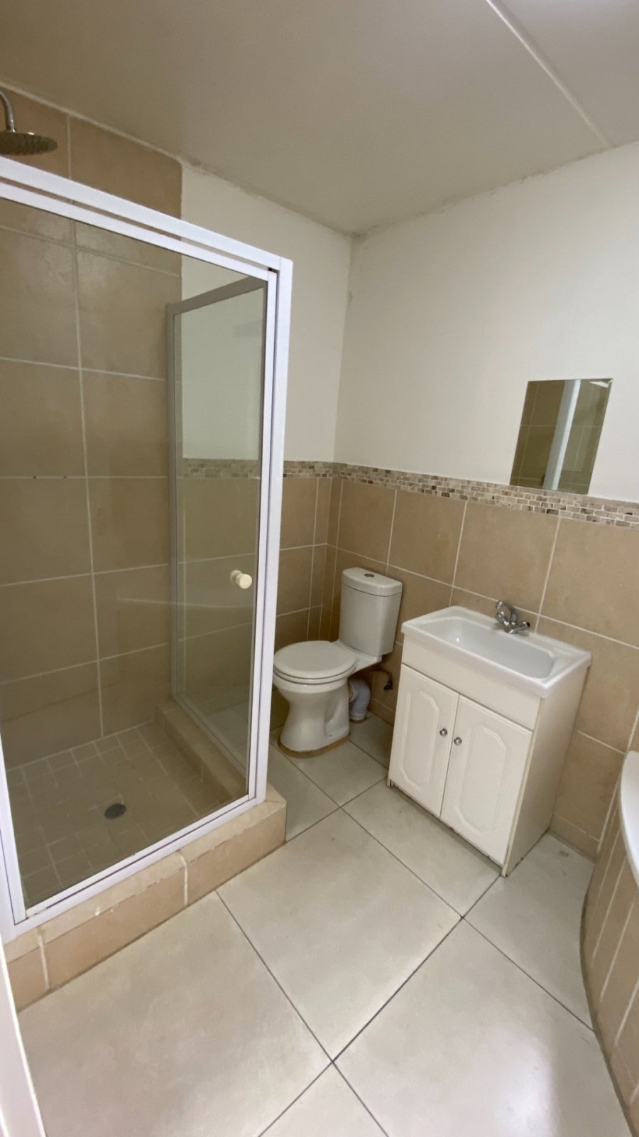 To Let 2 Bedroom Property for Rent in Fourways Gauteng