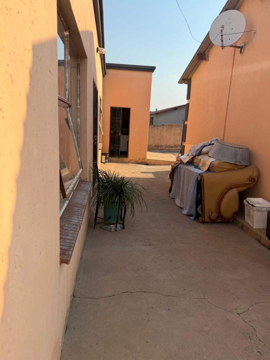 3 Bedroom Property for Sale in Tembisa Central Gauteng