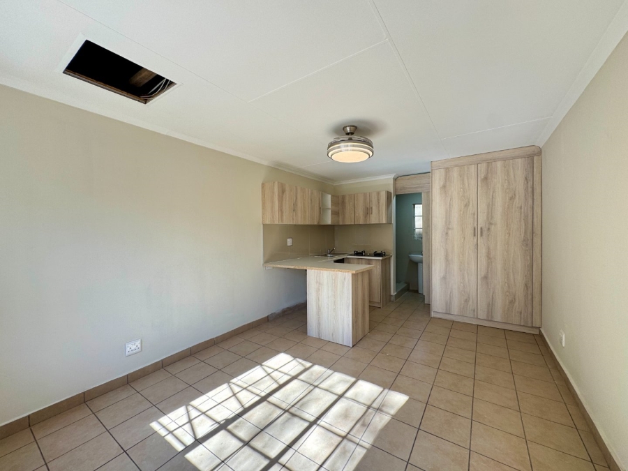 To Let 1 Bedroom Property for Rent in Brooklyn Gauteng