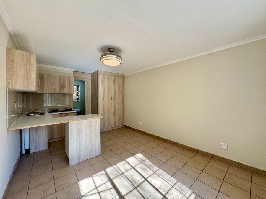 To Let 1 Bedroom Property for Rent in Brooklyn Gauteng