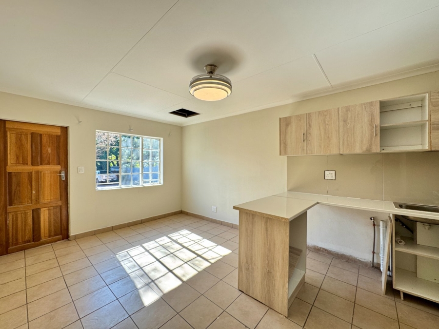 To Let 1 Bedroom Property for Rent in Brooklyn Gauteng