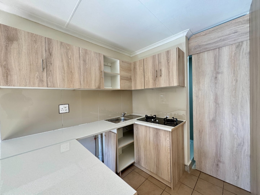 To Let 1 Bedroom Property for Rent in Brooklyn Gauteng