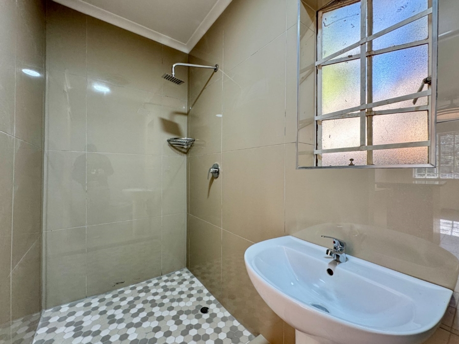 To Let 1 Bedroom Property for Rent in Brooklyn Gauteng