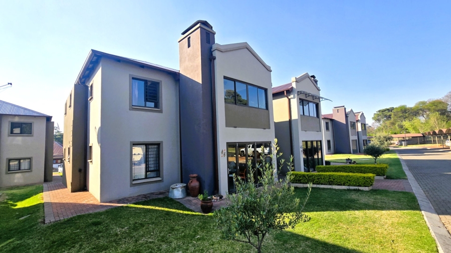 To Let 2 Bedroom Property for Rent in Cullinan Gauteng
