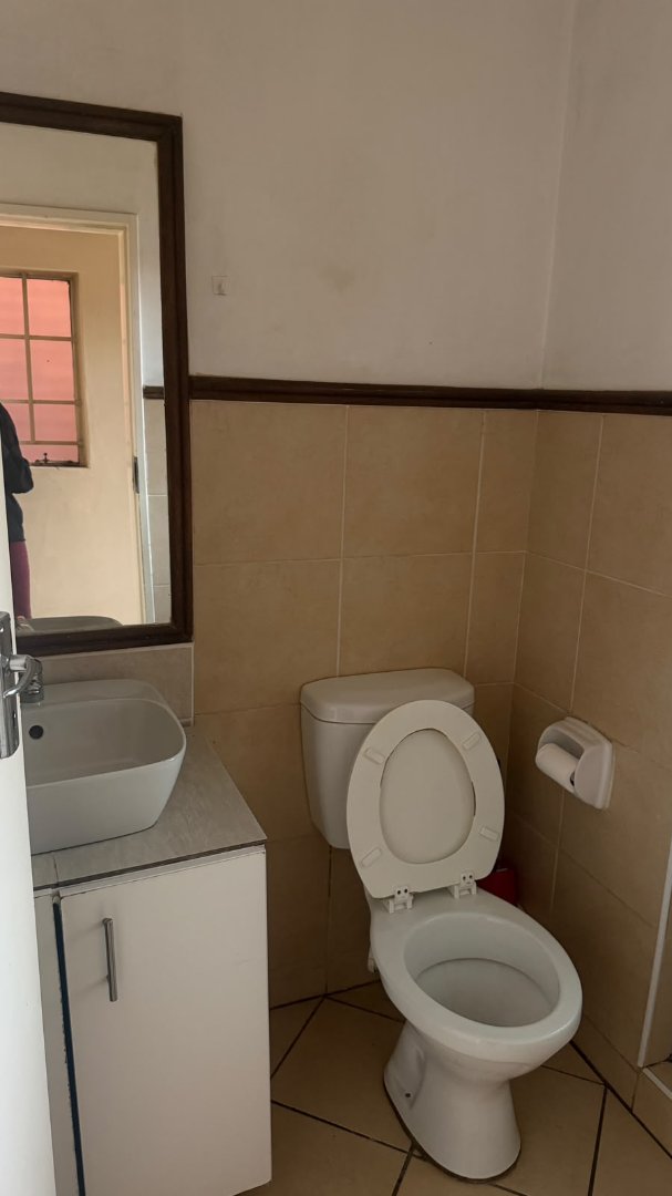 To Let  Bedroom Property for Rent in Karenpark Gauteng