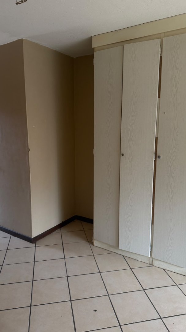 To Let  Bedroom Property for Rent in Karenpark Gauteng