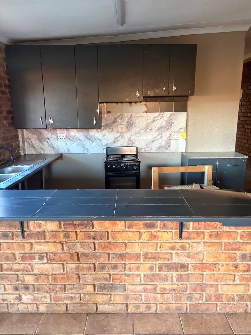 To Let 2 Bedroom Property for Rent in Shangrila Gauteng