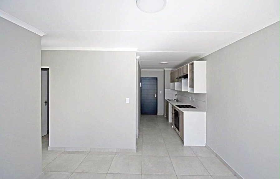 To Let 2 Bedroom Property for Rent in Glen Marais Gauteng