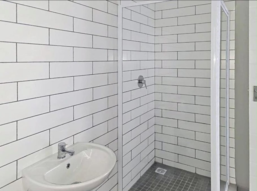 To Let 2 Bedroom Property for Rent in Glen Marais Gauteng