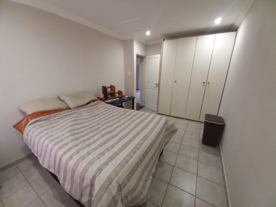 To Let 2 Bedroom Property for Rent in Glen Austin Gauteng