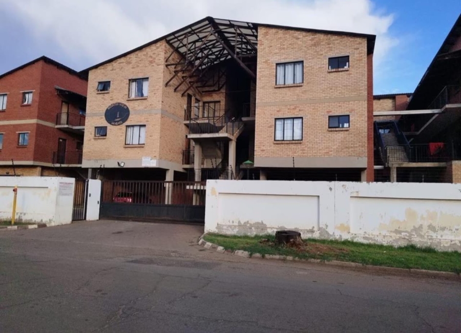 To Let 1 Bedroom Property for Rent in Kempton Park Central Gauteng