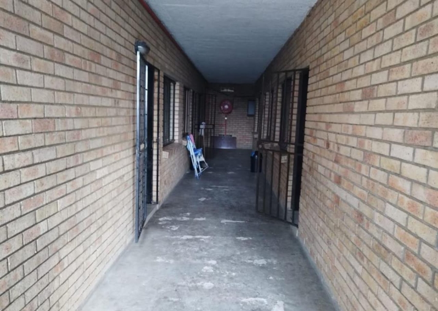 To Let 1 Bedroom Property for Rent in Kempton Park Central Gauteng