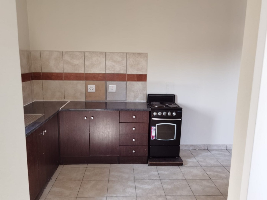 To Let 1 Bedroom Property for Rent in Kempton Park Central Gauteng