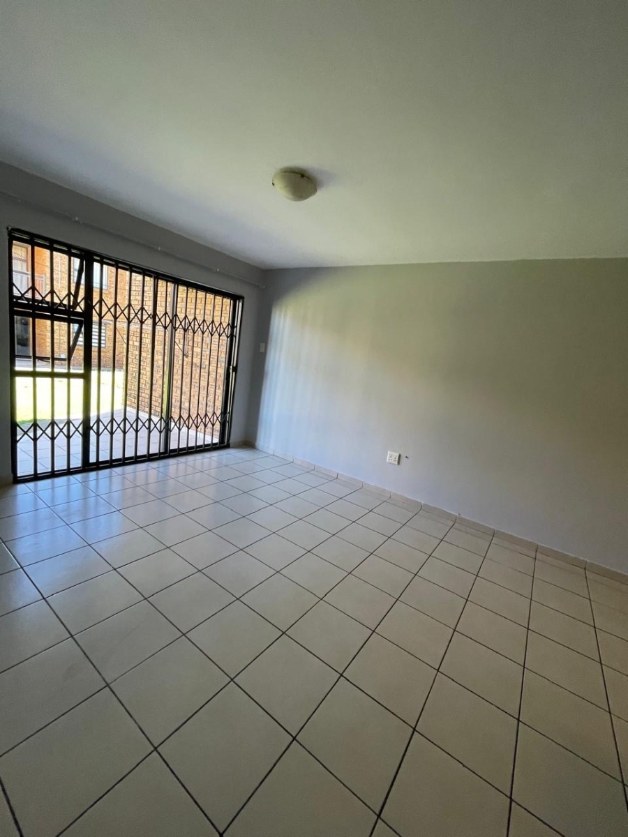 To Let 2 Bedroom Property for Rent in Witfield Gauteng