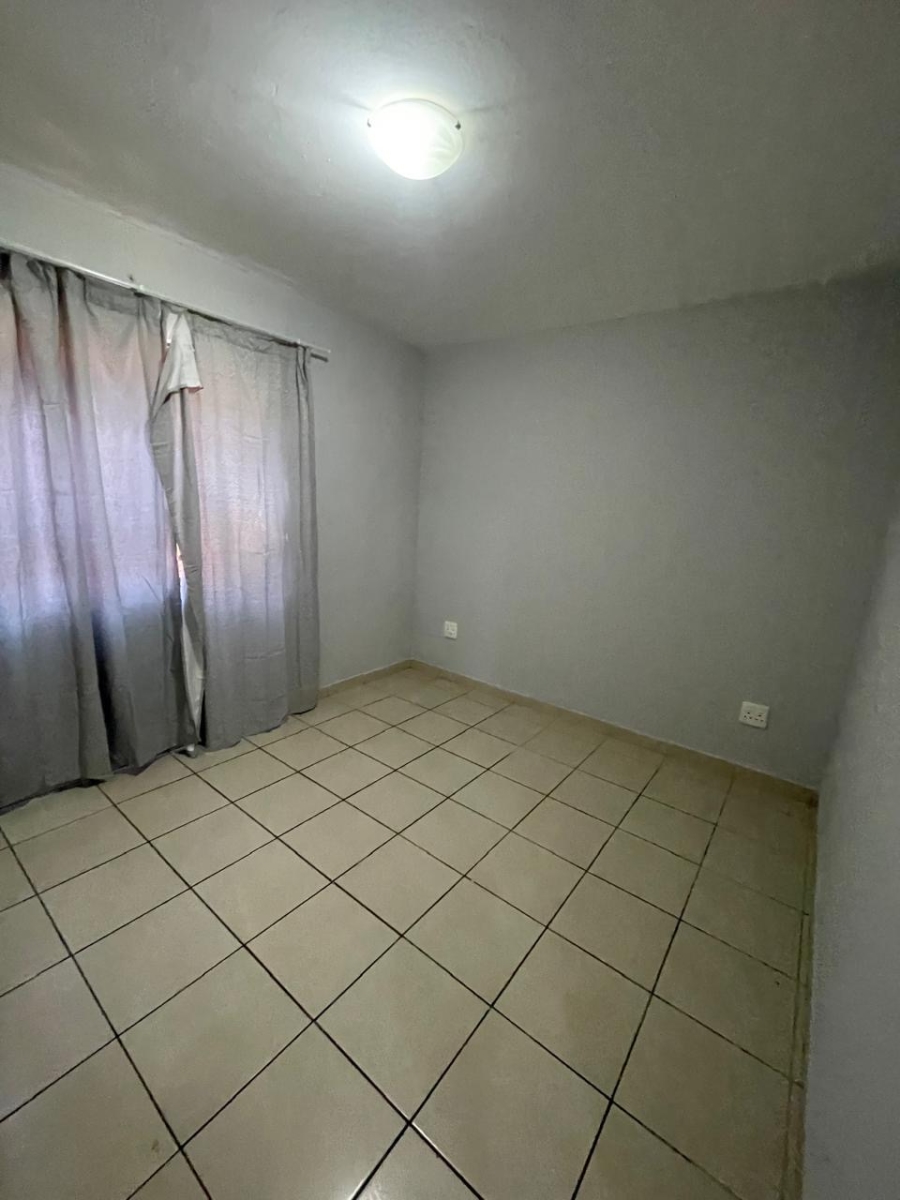 To Let 2 Bedroom Property for Rent in Witfield Gauteng