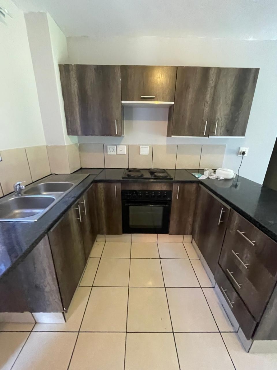 To Let 2 Bedroom Property for Rent in Witfield Gauteng