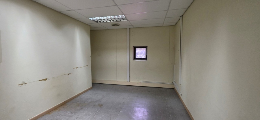 To Let Commercial Property for Rent in Bedfordview Gauteng