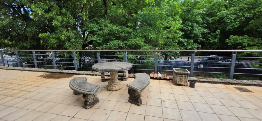 To Let Commercial Property for Rent in Bedfordview Gauteng