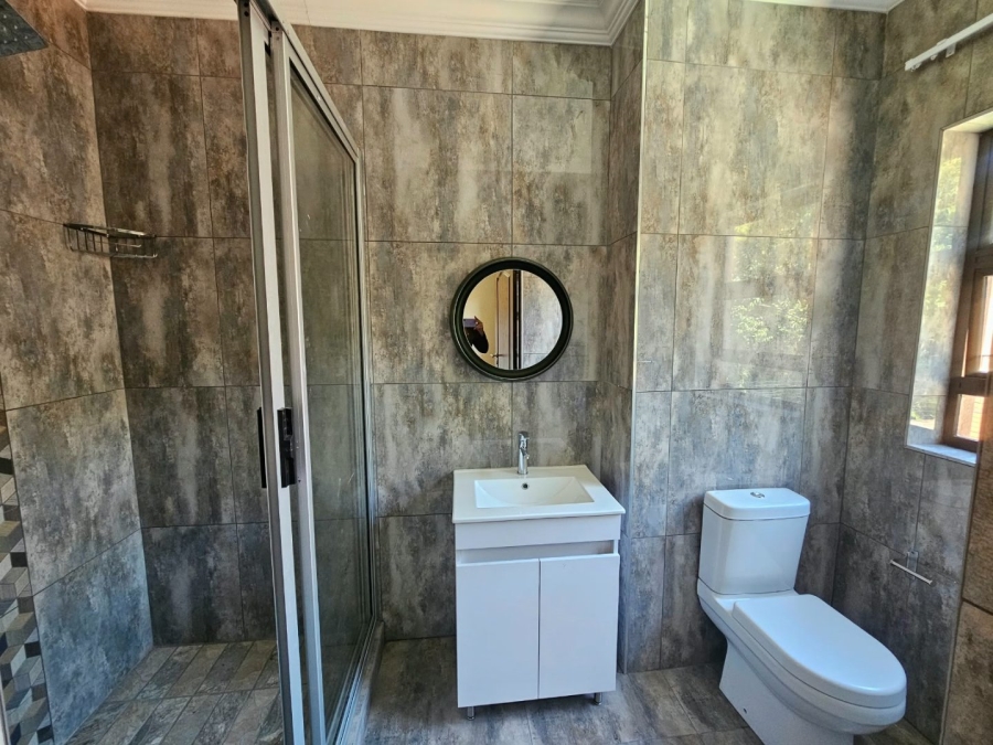 To Let 5 Bedroom Property for Rent in Waterkloof Ridge Gauteng