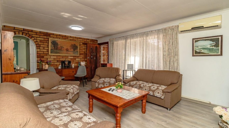 3 Bedroom Property for Sale in Illiondale Gauteng