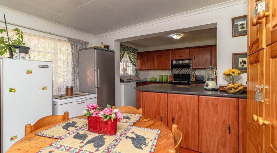 3 Bedroom Property for Sale in Illiondale Gauteng
