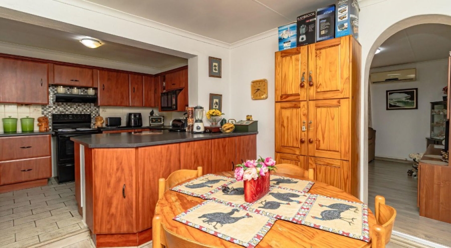 3 Bedroom Property for Sale in Illiondale Gauteng