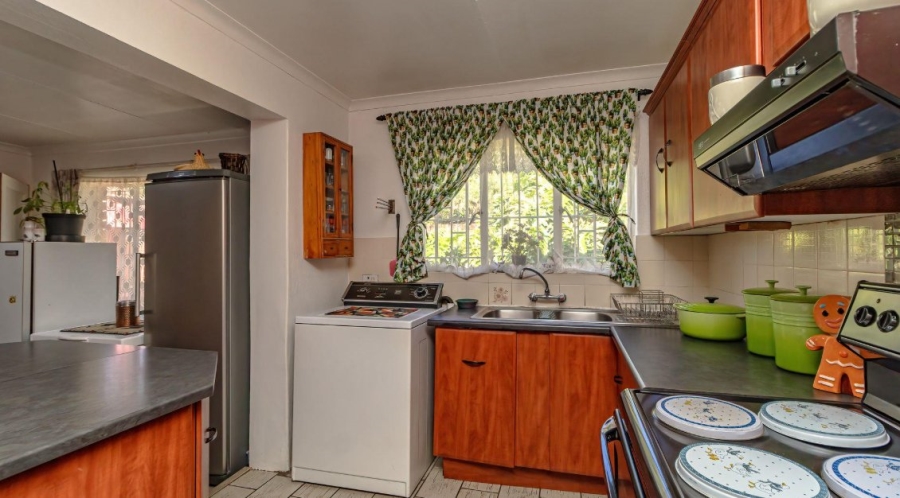 3 Bedroom Property for Sale in Illiondale Gauteng