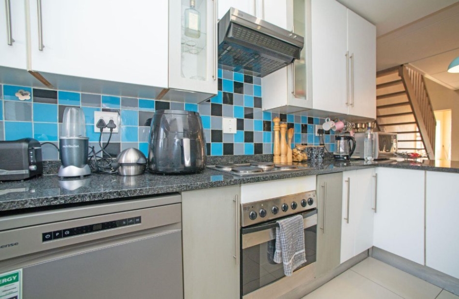 3 Bedroom Property for Sale in Bedfordview Gauteng