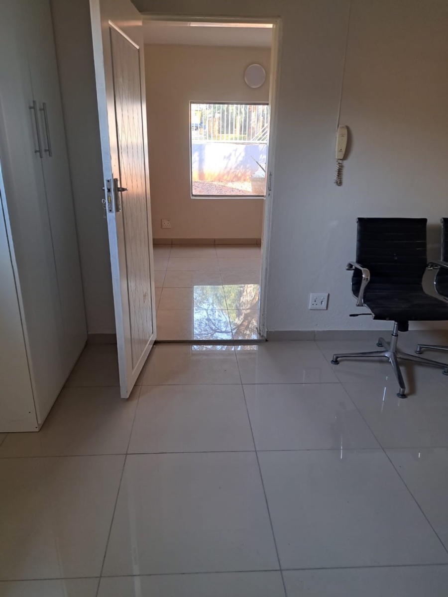 6 Bedroom Property for Sale in Montana Park Gauteng