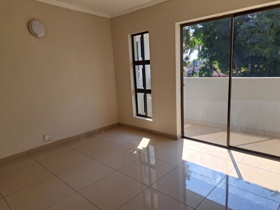 6 Bedroom Property for Sale in Montana Park Gauteng