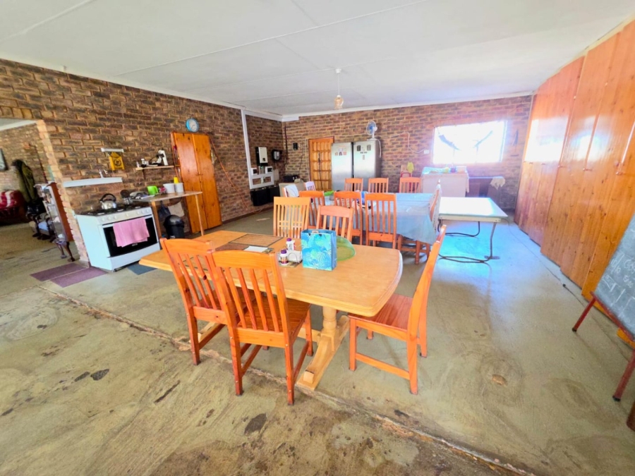 Commercial Property for Sale in Kromdraai Gauteng