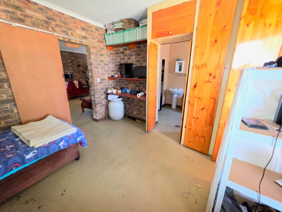Commercial Property for Sale in Kromdraai Gauteng