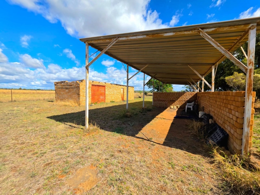 Commercial Property for Sale in Kromdraai Gauteng